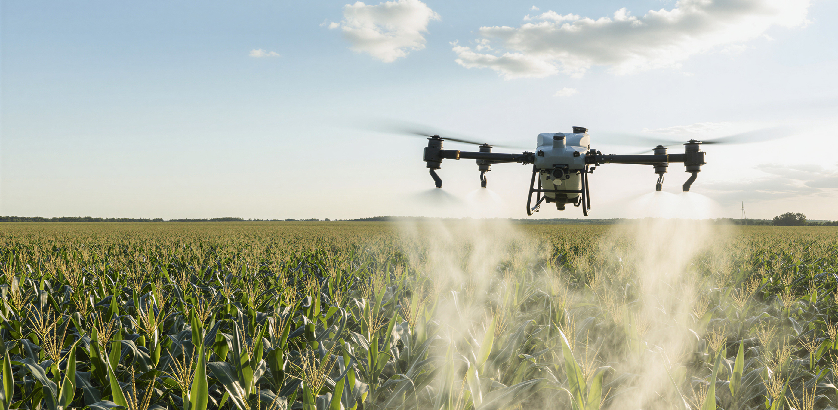 Aplikační dron při aplikaci výživy a výsevu meziplodin